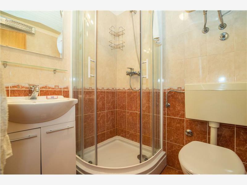 דרזניצה Apartments Maja מראה חיצוני תמונה