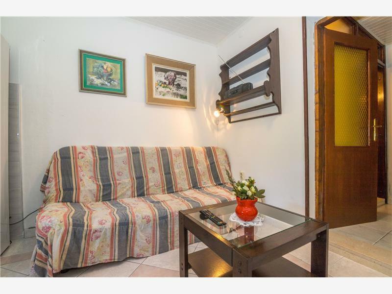 דרזניצה Apartments Maja מראה חיצוני תמונה