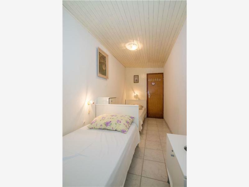 דרזניצה Apartments Maja מראה חיצוני תמונה