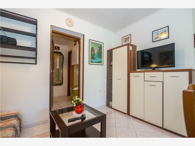 דרזניצה Apartments Maja מראה חיצוני תמונה
